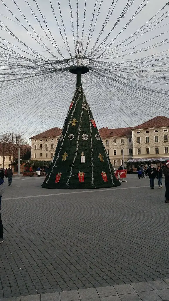 Piața de Crăciun din Alba-Iulia, România