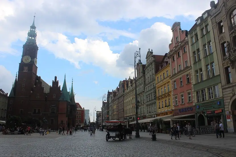 Biserica Sf. Elisabeta - unul dintre cele mai importante obiective turistice din Wroclaw Polonia