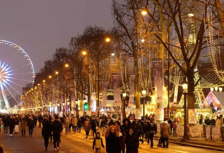 Champs-Elysee - best attractions in Paris