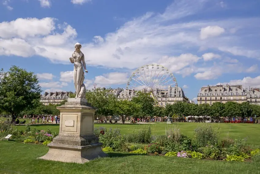 Tuileries Gardens - best attractions in Paris
