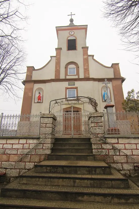 Biserica din satul cehesc Sfânta Elena