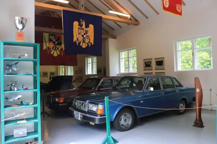 Muzeul Automobilului Regal de la Savarsin