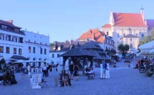 Kazimierz Dolny - best day trip from Lublin, Poland