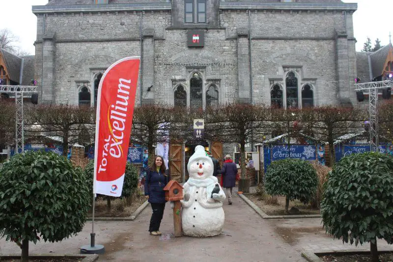 Welcome to a Christmas market next to Namur. Belgium