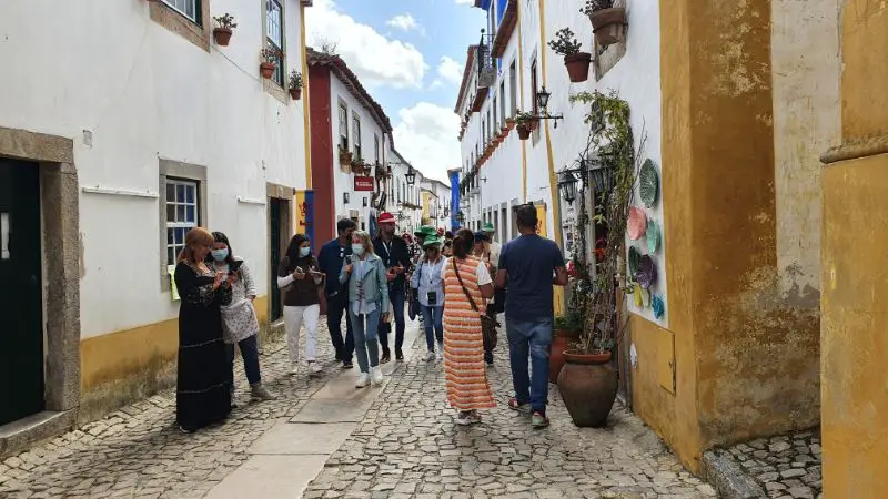 Rua direita - Lucruri de făcut în Obidos într-o excursie de o zi din Lisabona