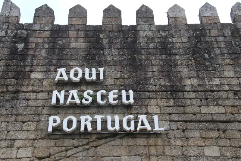 Largo do Toural - Day trip from Porto to Guimaraes