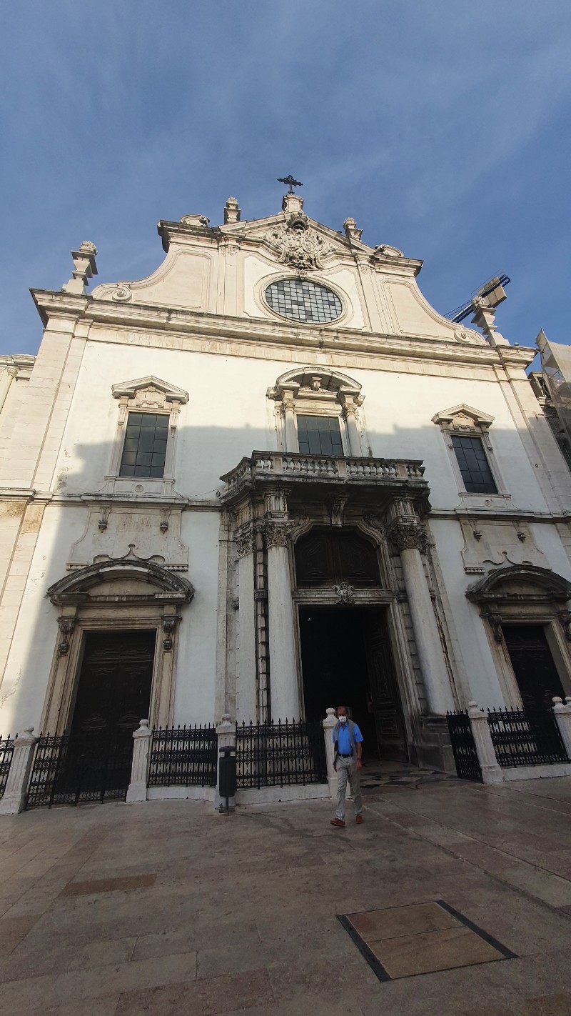 Church Sao Roque - obiective turistice și lucruri de facut in Lisabona in 3 zile