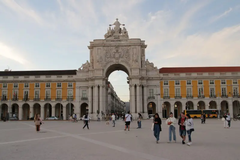 Praca do Comercio - obiective turistice și lucruri de facut in Lisabona in 3 zile