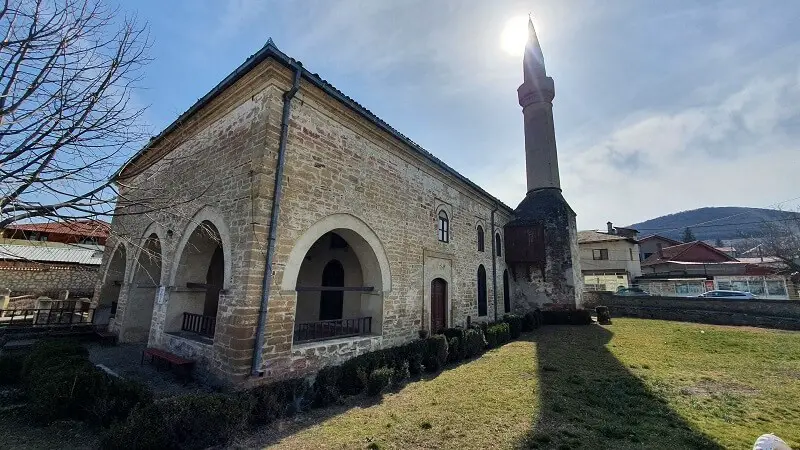 Moschee Babadag - obiective turistice din judetul Tulcea