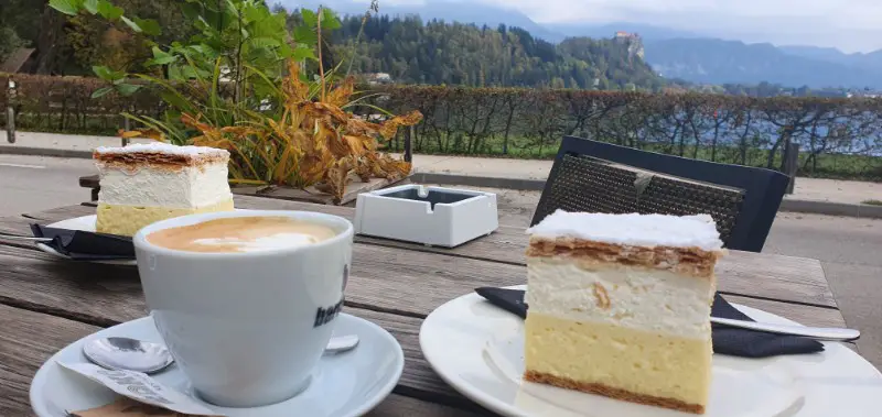 Taste Bled Cream Cake - Lucruri de făcut la Lacul Bled din Slovenia